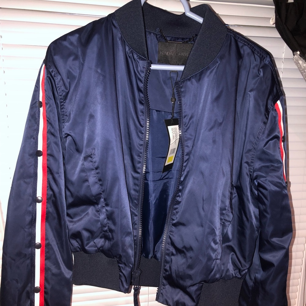 NWT Kendall & Kylie Striped Bomber Jacket in Navy - Picture 5 of 8